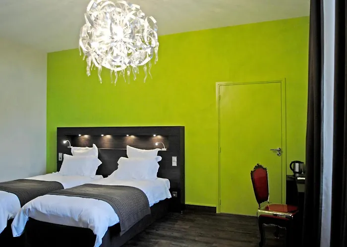 Chateau De Champlong Table Hotel **** Golf & Spa